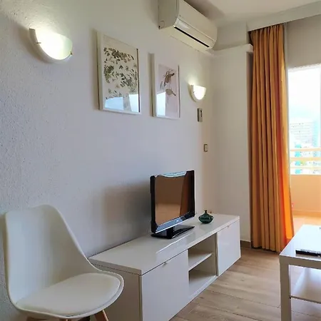 714 En Edificio Stella Maris